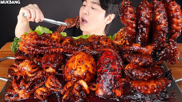 Konten "Eksrep" Santap Makanan (IDNTimes.com)