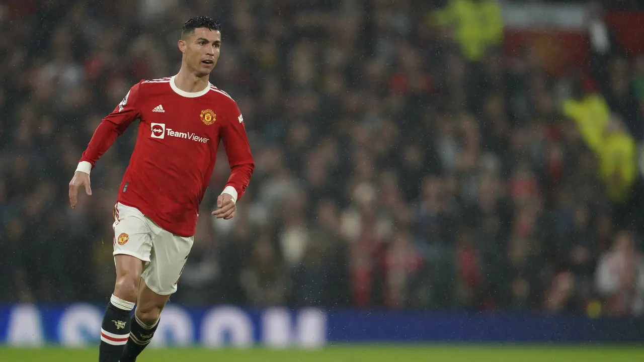 Rumor Kepindahan Cristiano Ronaldo dari Manchester United ke Arab Saudi. Sumber foto : bola.com